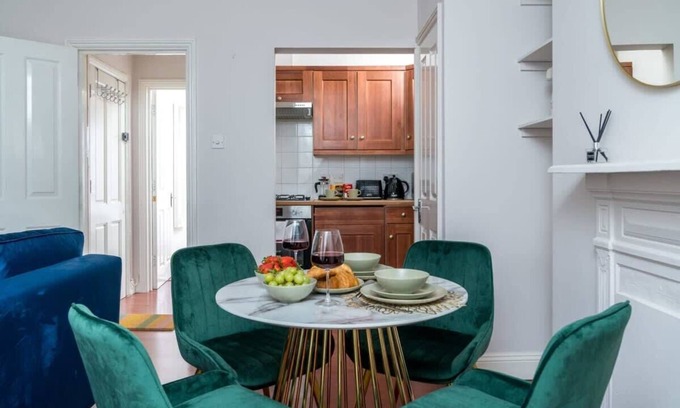 Spitalfields Apartment | Brick Lane, London π‘ Glamorous One Bedroom Serviced Apartment