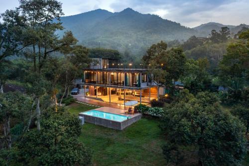 Bukit Tinggi Villa | Brickhouse Bukit Tinggi by Santai Villas
