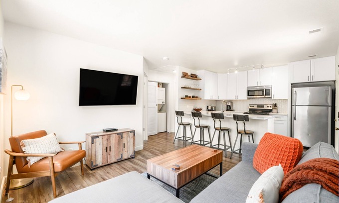 Warrior's Mark Condo | Bright 1 Bedroom, Close to Downtown & Peak 9