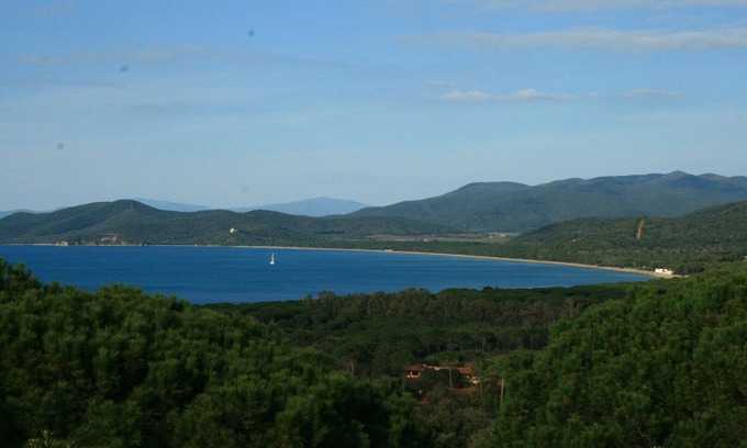Punta Ala Apartment | BRIGHT AND COMFORTABLE APARTMENT WITH LARGE TERRACE. CIN IT053006C2KBANLL86