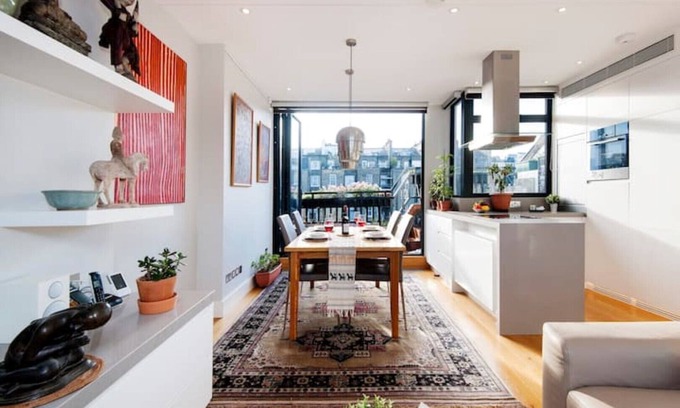 Kensington Apartment | Bright and Stylish Kensington Home