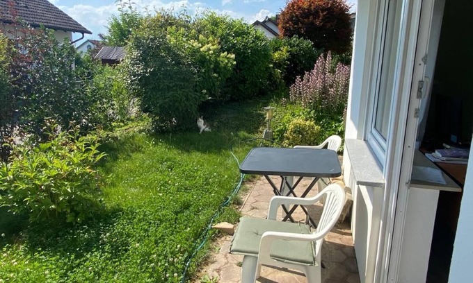 Fischingen Apartment | Bright apartment with garden in quiet wine village