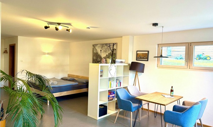 Worthsee Apartment | Bright basement apartment within walking distance of Wörthsee