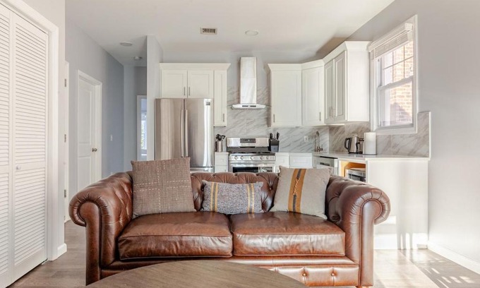 McGinley Square Apartment | Bright & Cozy Jersey City Retreat
