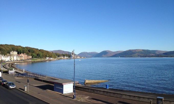 Rothesay Apartment | Bright, Homely Flat Overlooking Rothesay Bay