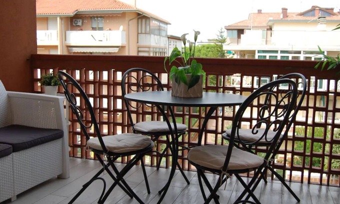 Grado Apartment | Bright, renovated apartment with two rooms and parking space - 300m from the sea