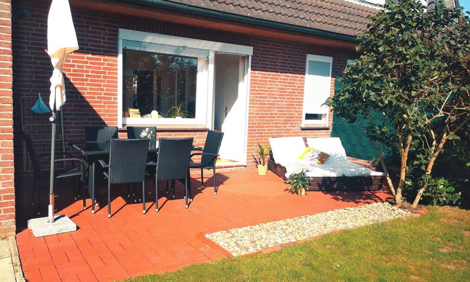 Berumbur Apartment | Bright vacation apartment near bathing lake with garden. Family and pet friendly!