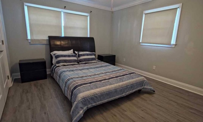 Lynn Haven House | Brilliant 4-bedroom house with AC in Lynn Haven