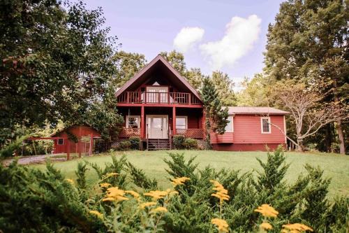 Helenwood House | Brimstone Getaway w/Mountain View’s