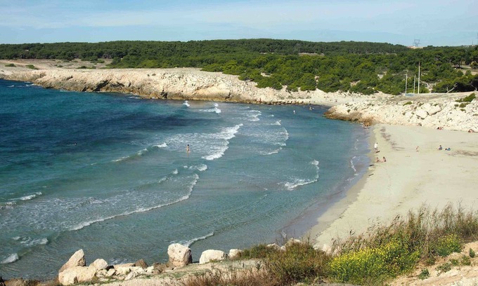 Saint-Mitre-les-Remparts Hotel | Brit Hotel Martigues Nord