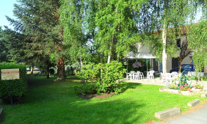 Gien Hotel | Brit Hotel Confort Gien