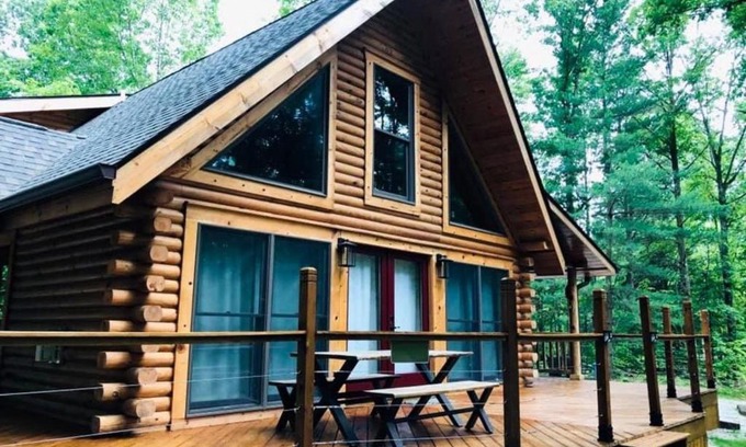 Morgantown House | Brown County Log Cabin