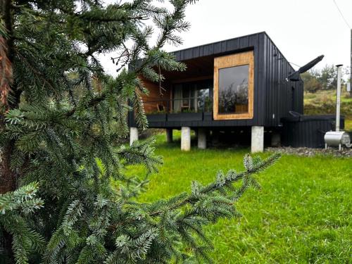 gmina Slemien Apartment | Brown Deer - z Sauną na Tarasie, Jacuzzi i Widokiem na Góry - by Deer Hills Luxury Apartments
