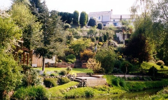 Ruyton XI Towns Bed & Breakfast | Brownhill House
