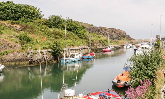 Dulas Cottage | Bryn Hyfryd Caravan