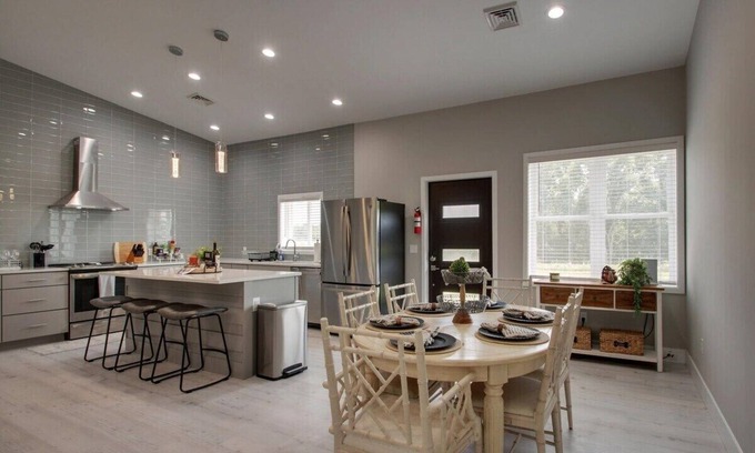 Mount Sterling House | Buckhorn Barndo &Nature Retreat-near SiloamSprings