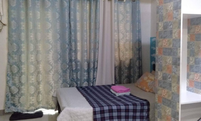 Moonwalk House | Budget Lovely Home Condo Room Near NAIA T & T2