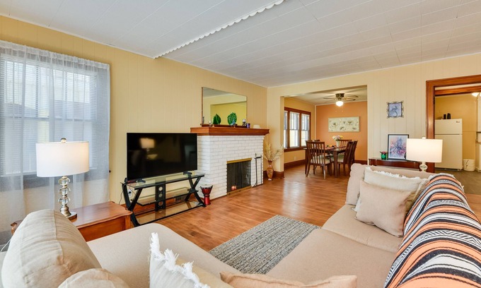 Buffalo House | Buffalo Vacation Rental ~ 8 Mi From Canalside!