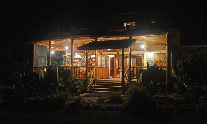 Buhaguzi Cabin | Bugoma Jungle Lodge