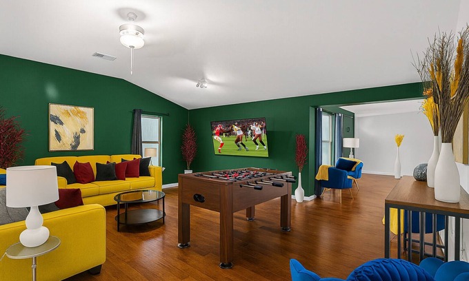 Wylie House | Built for Crews | 1-Story · XL Yard ·Ample Parking
