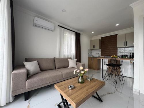 Kyrenia House | Bungalow in a holiday village, Kyrenia