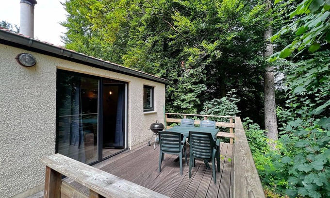 Virton House | Bungalow in Virton by Vallée de Rabais Lake