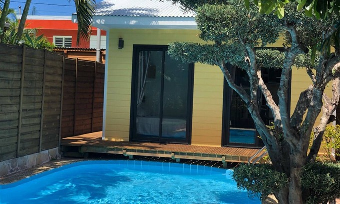 Saint-Pierre De La Reunion House | Bungalow - Saint Pierre