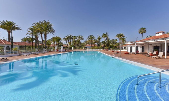Maspalomas House | Bungalow Sun Club EM259A by VillaGranCanaria