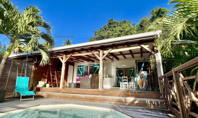 Bas Vent House | bungalow with private pool