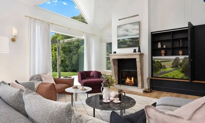 Burrawang House | Burrawang House - luxurious, immaculately presented country retreat