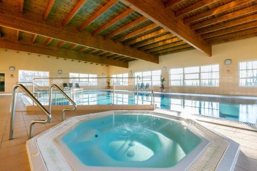 Dabki Hotel | BURSZTYN - BERNSTEIN SPA & Wellness