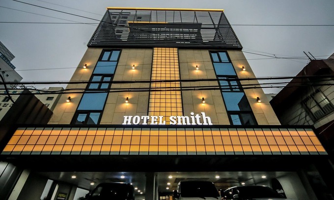 Daeyeon-dong Hotel | Busan Daeyeondong Hotel Smith