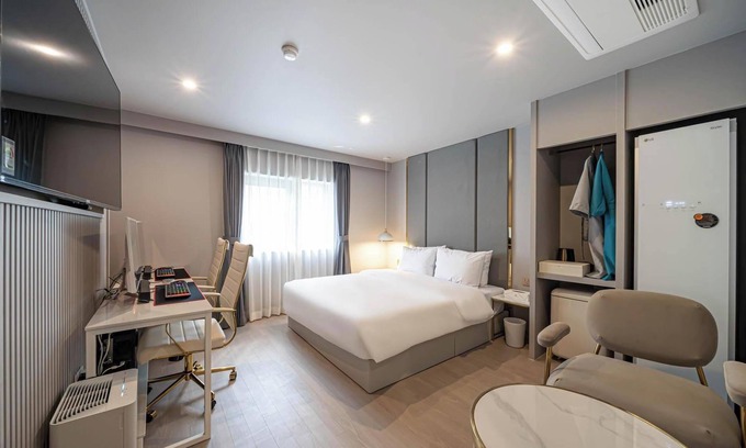 Buk-gu Hotel | Busan Deokcheon Den Basta Hotel