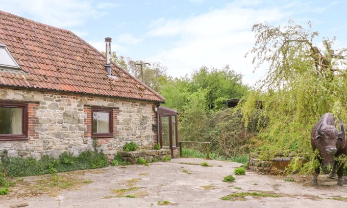 West Knoyle Cottage | BUSH FARM ANNEXE, character holiday cottage in West Knoyle