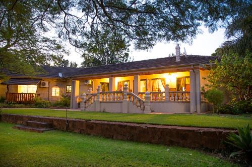 Modimolle Cabin | Bush Lovers Lodge