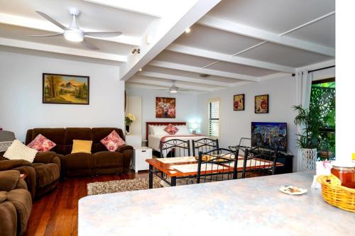 Doonan House | Bush N Beach Sunshine Coast near Eumundi & Noosa