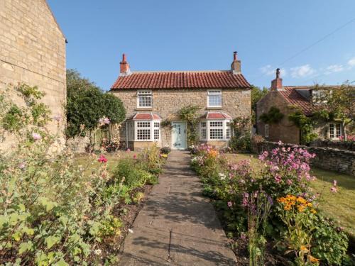 Lockton House | Bute Cottage