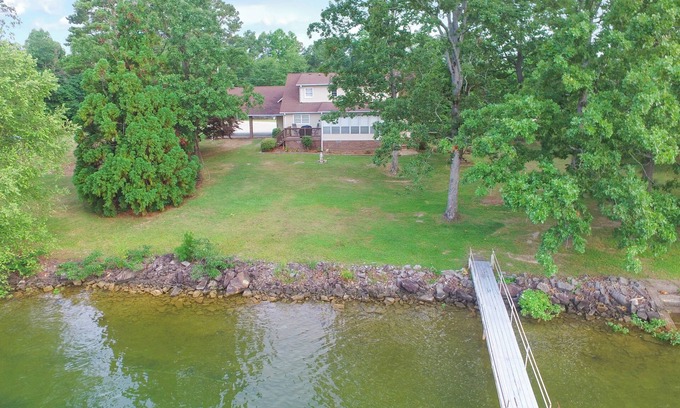 Arley House | Butler Branch Point: 4 BR, 2.5 BA in Arley, Sleeps 12