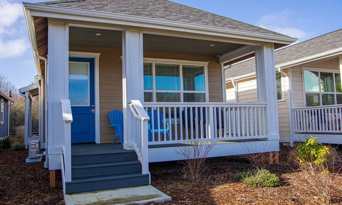 Ocean Shores House | Butter Clam Cottage - Oyhut Bay Seaside Village