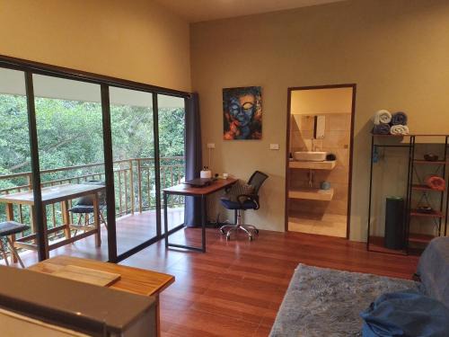 Haad Yao House | Butterfly Cottage Tracy Island Had Yao