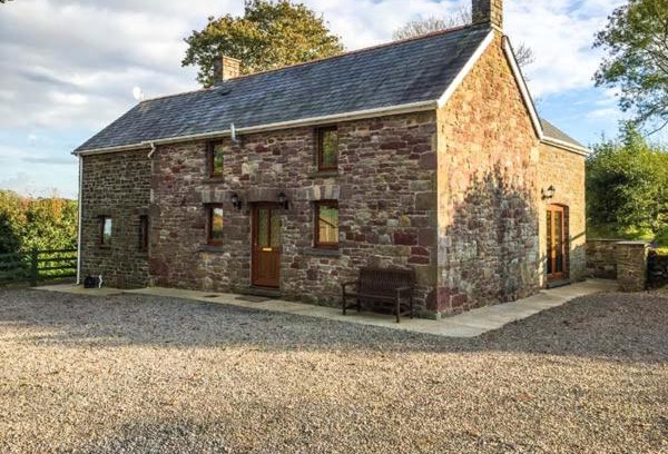 Llanddowror House | Bwthyn Trecoed