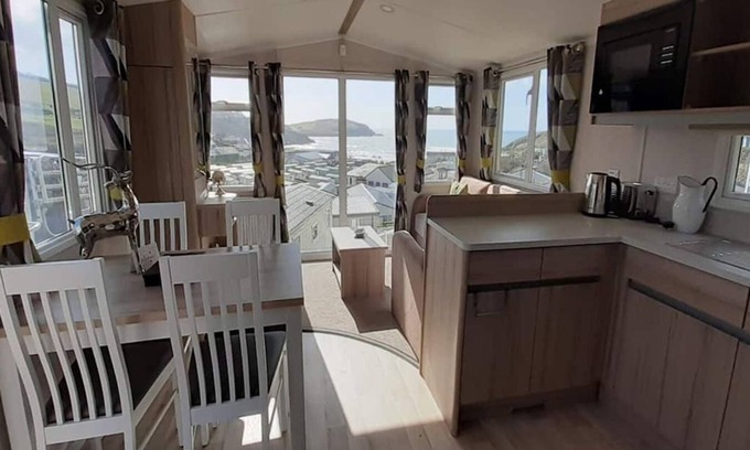 Challaborough House | BY BEACH - LOVELY SEA VIEW - GREAT INDOOR POOL