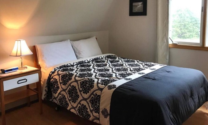 Stanhope Cottage | By The Bay Cottages in Stanhope! - 4 Bedroom Executive House