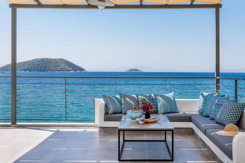 Elios House | By the sea