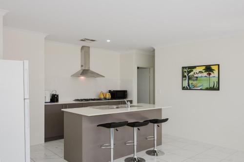 Byford House | Byford Bliss
