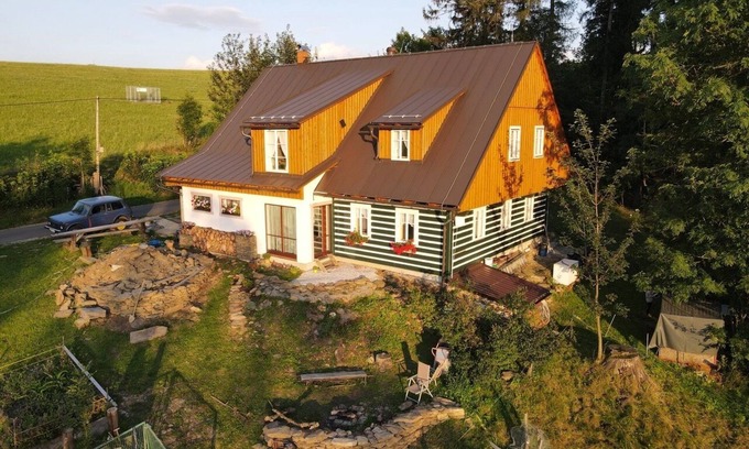 Vrchlabi Apartment | Byt v Krkonoších, Kněžice u Vrchlabí, restaurace 150m, lyžařský vlek 300m