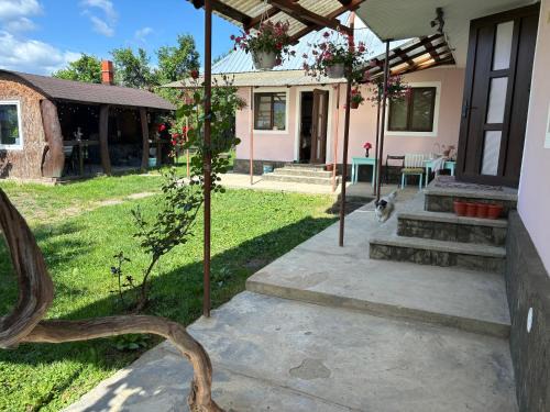 Minastirea Neamt House | Căsuța de Sub Deal