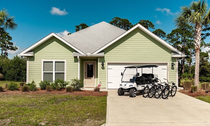 Port St. Joe House | C'Side Charm, C'Side Charm|Coastal Retreat|Golf Cart|Windmark Beach|Sleeps 10