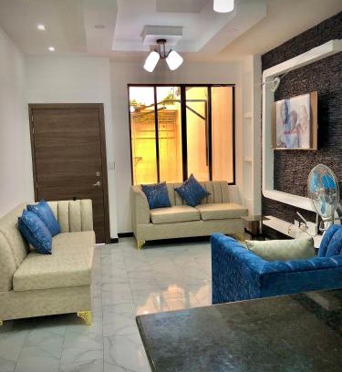 Santo Domingo de los Colorados House | Casa cerca del Terminal de SANTO DOMINGO