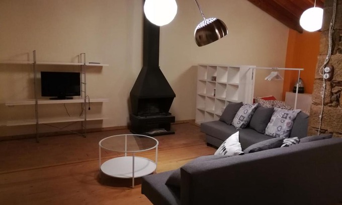 Sarroca de Lleida House | CA L'AVIADOR